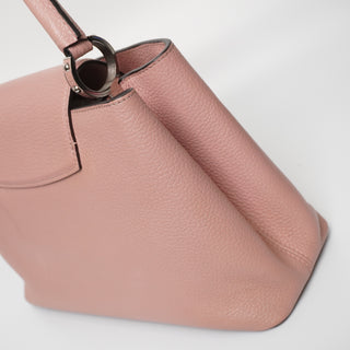 Taurillon Capucines MM Magnolia Handle bag Pink